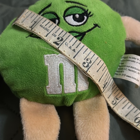 Used condition M&M’s Green stuffed figurine Christmas any holiday green lady M&M - Picture 8 of 9